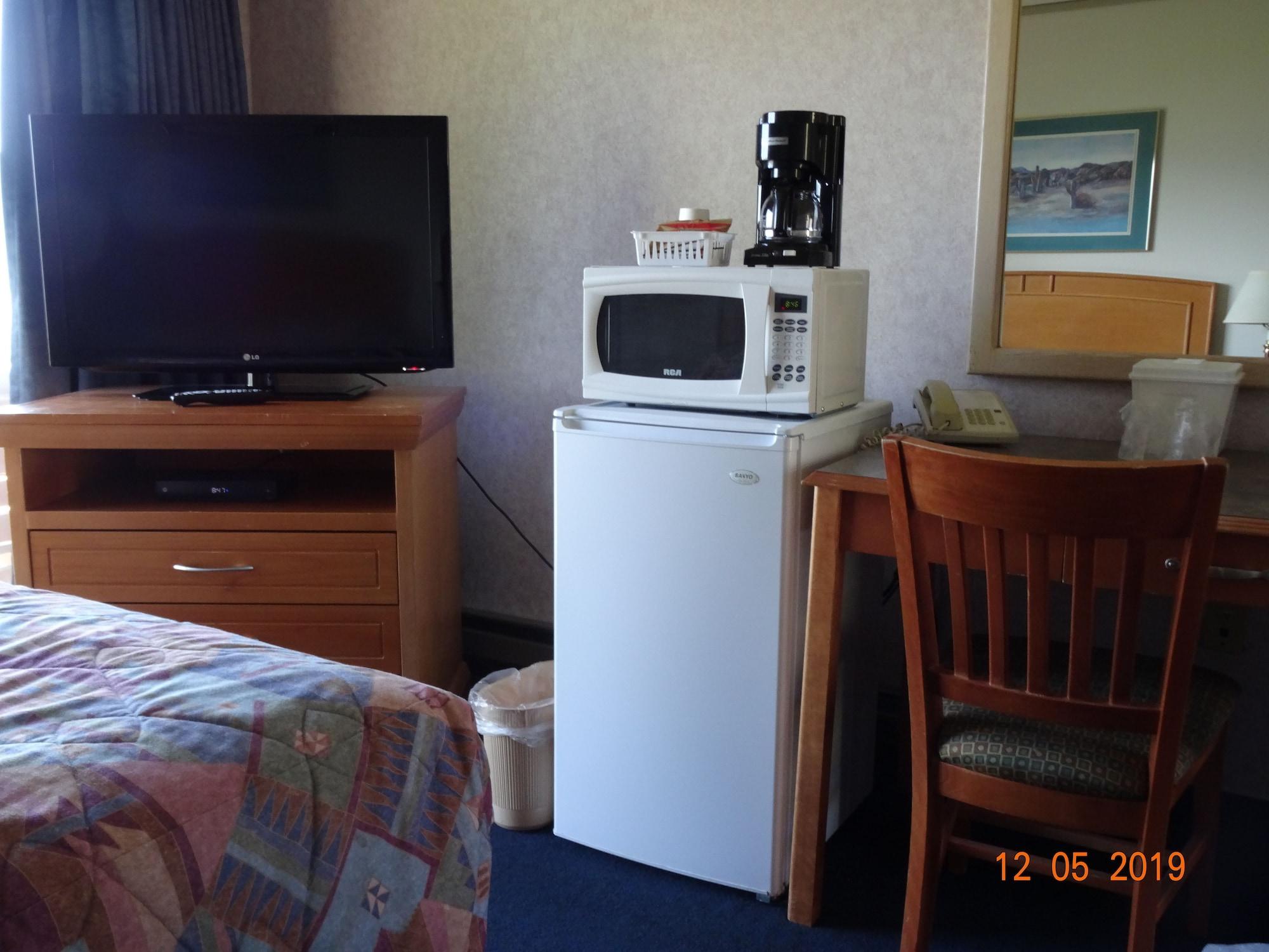 Hospitality Inn Камлупс Екстериор снимка