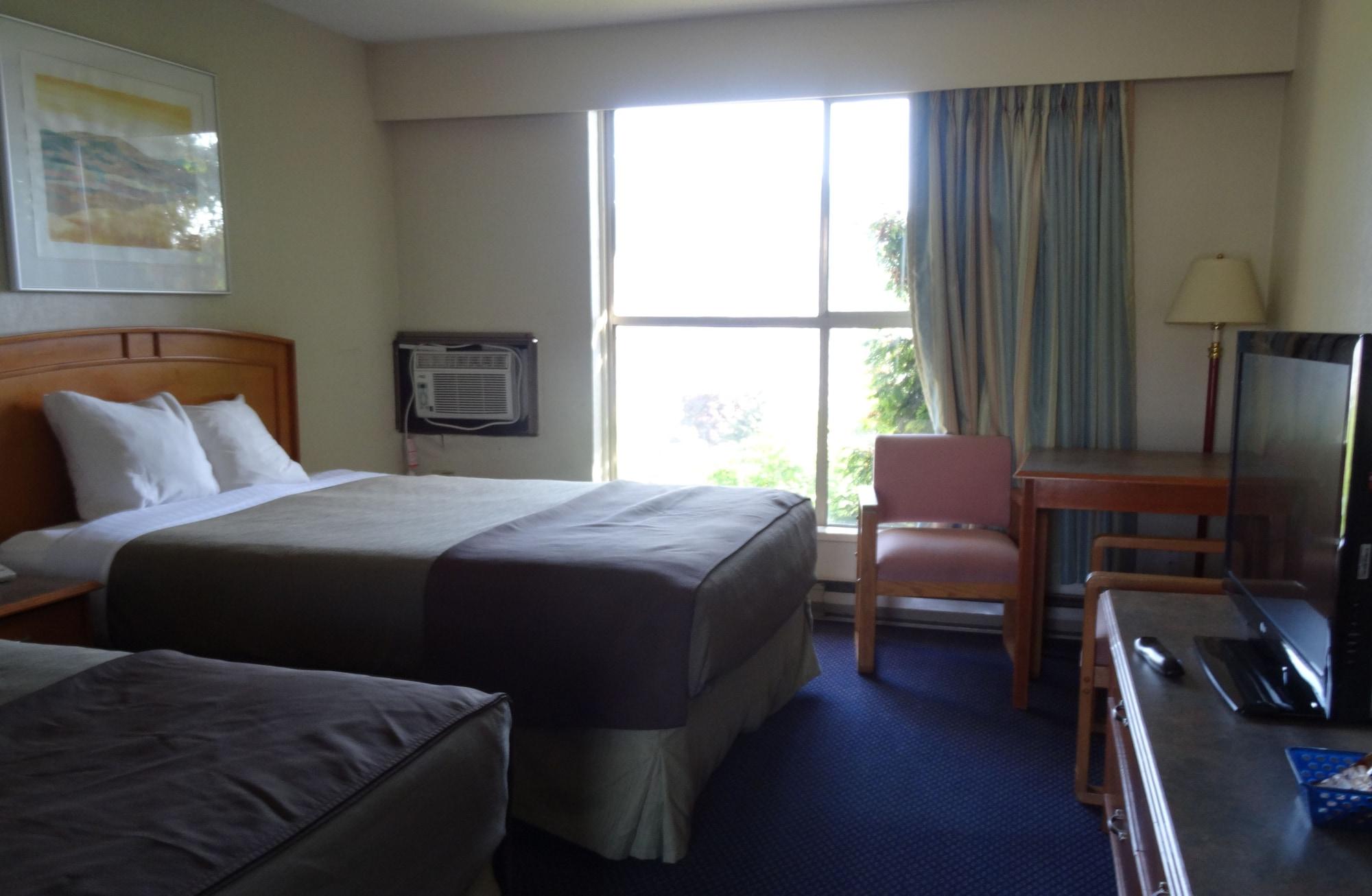 Hospitality Inn Камлупс Екстериор снимка