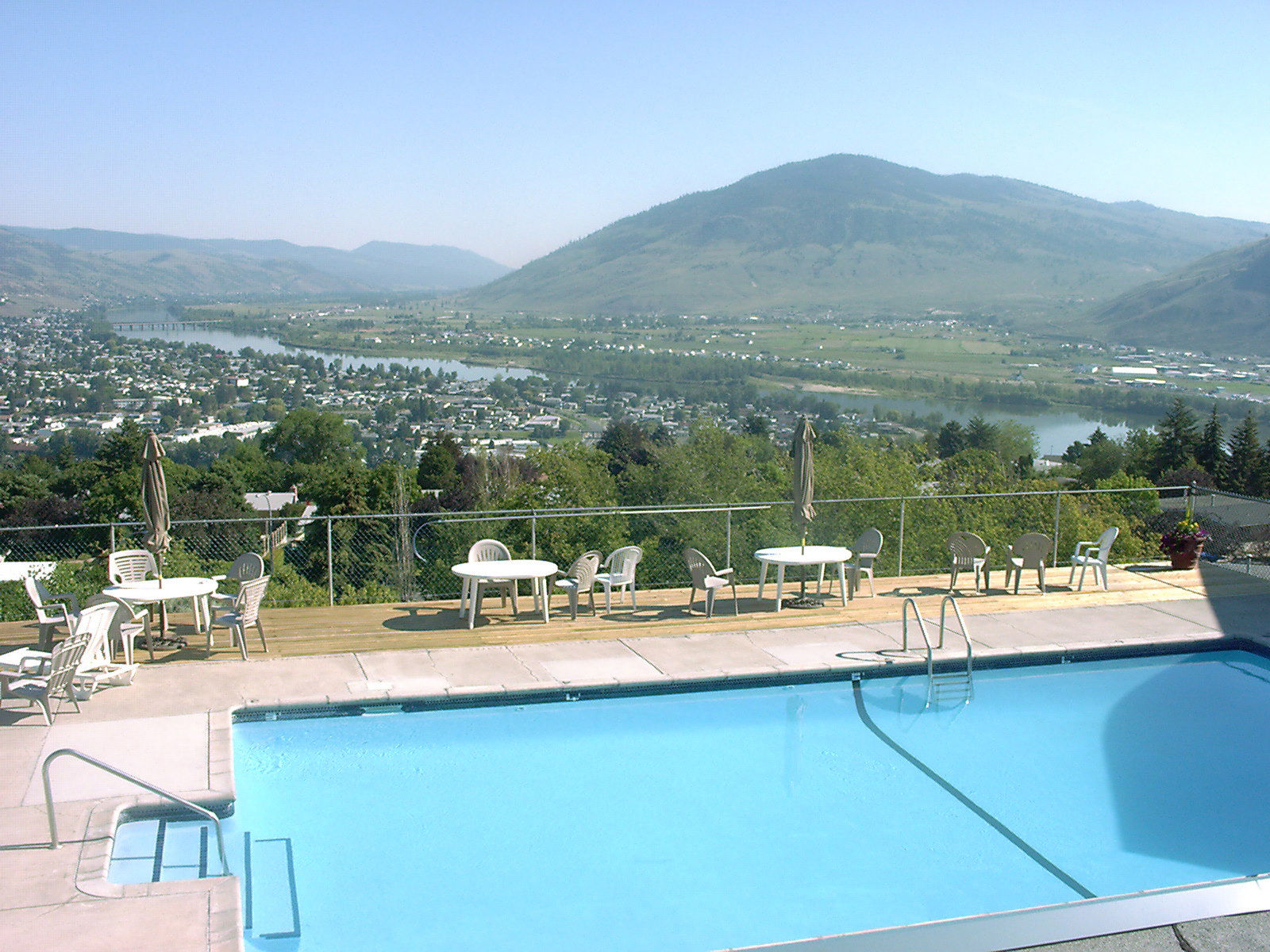 Hospitality Inn Камлупс Екстериор снимка